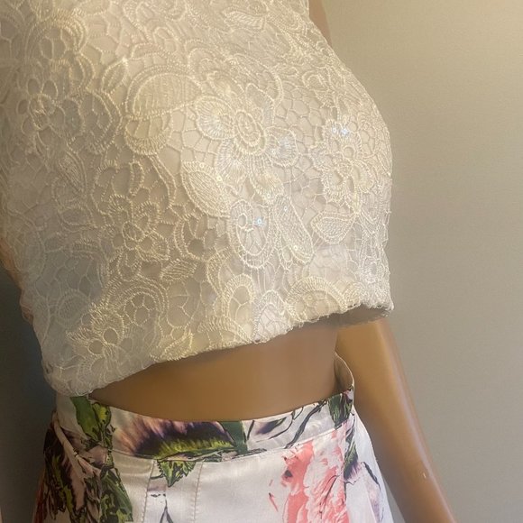 Beautiful Floral Two-Piece Prom Dress - Picture 6 of 6